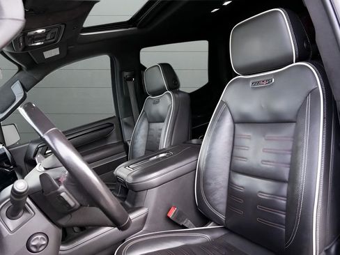 Used 2022 GMC Sierra 1500 AT4X image 52