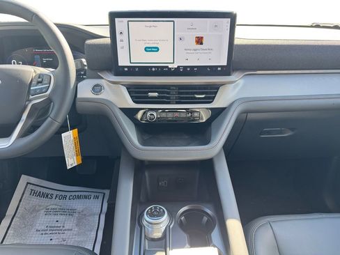 New 2026 Ford Explorer Active w/ Active Comfort Package image 13