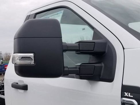 New 2026 Ford F550 2WD Regular Cab Super Duty image 2