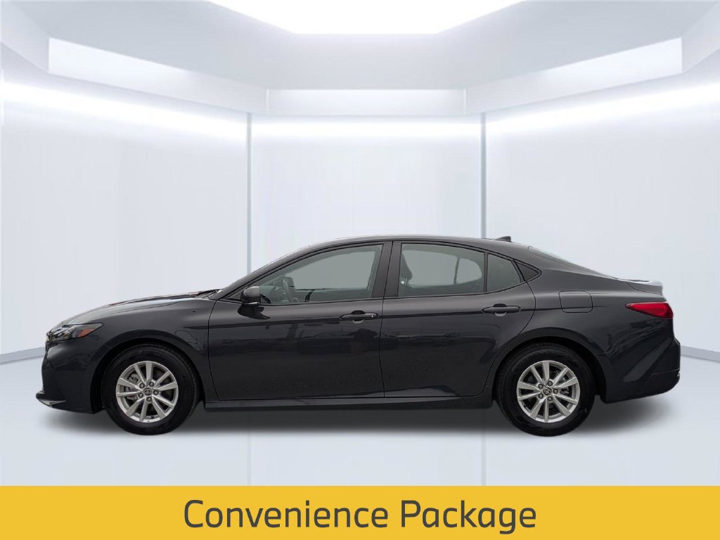 Used 2025 Toyota Camry LE w/ Convenience Package FWD image 2