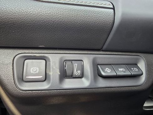 Used 2023 GMC Acadia Denali w/ Trailering Package AWD/4WD image 30
