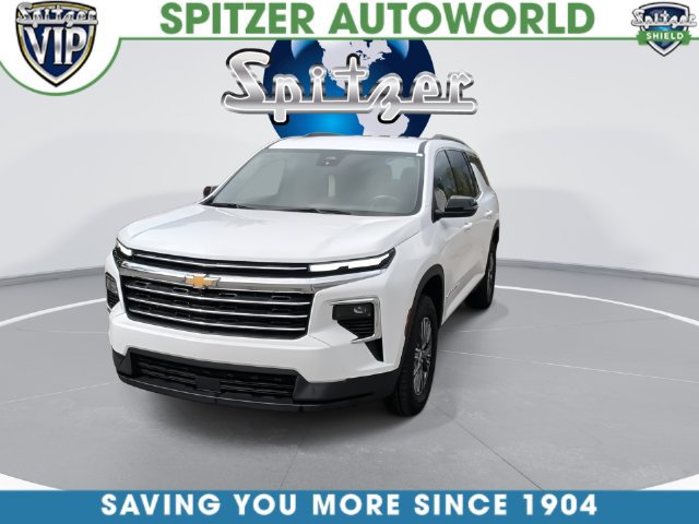 Used 2025 Chevrolet Traverse LT AWD/4WD image 8