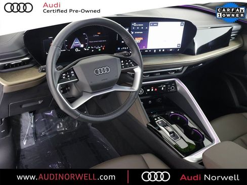 Certified 2025 Audi Q5 2.0T Premium Plus w/ Premium Plus image 2