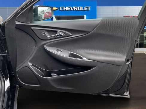 Used 2024 Chevrolet Malibu LT image 27