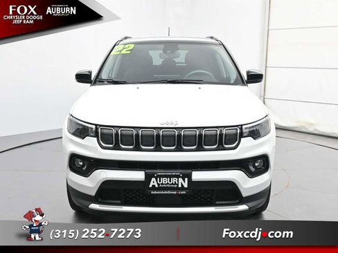 Used 2022 Jeep Compass Limited image 12
