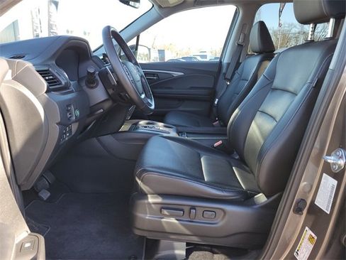 Used 2023 Honda Ridgeline RTL-E image 18