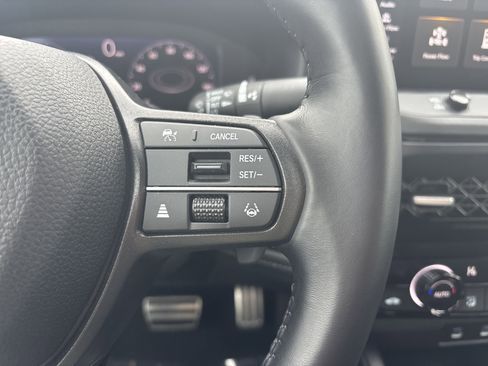 Used 2023 Honda Accord Sport image 27