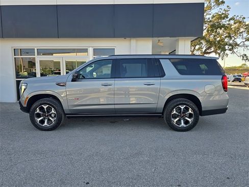 New 2026 GMC Yukon XL AT4 Ultimate w/ LPO, Floor Liner Package image 4