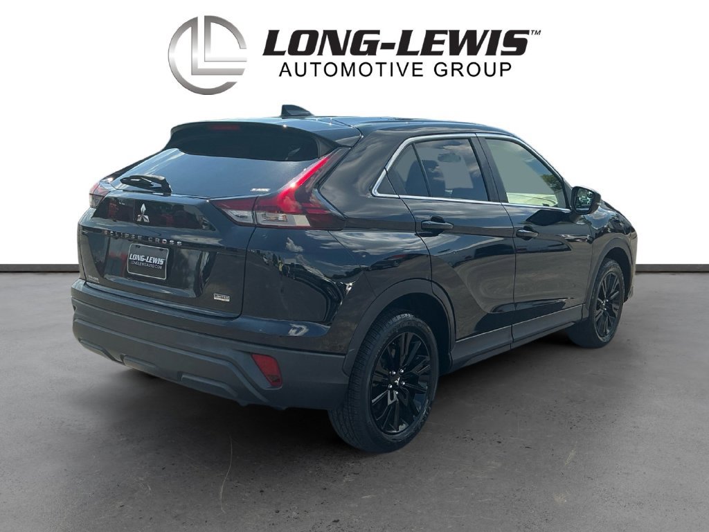 Used 2023 Mitsubishi Eclipse Cross LE AWD/4WD image 7