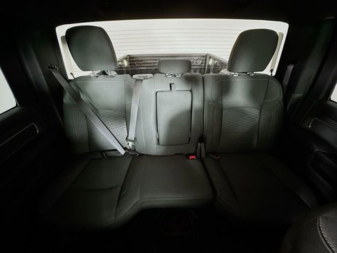 New 2026 RAM 2500 Big Horn AWD/4WD image 10
