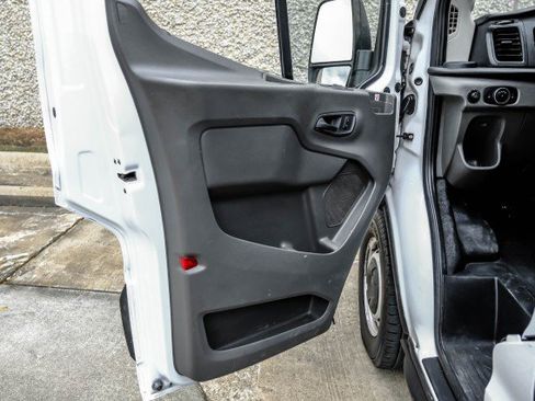 Used 2020 Ford Transit 250 Medium Roof w/ Load Area Protection Package image 30