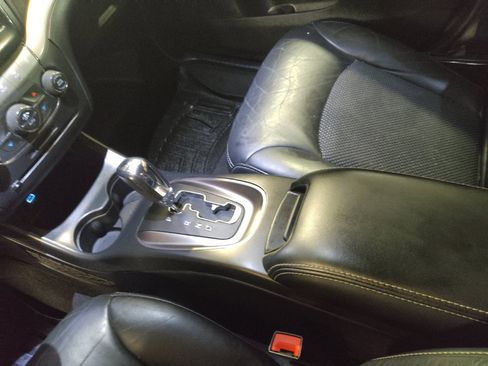 Used 2017 Dodge Journey Crossroad w/ Rear Seat Video Group I FWD image 26