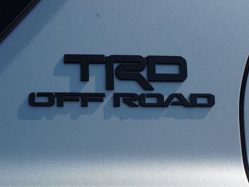 Used 2026 Toyota 4Runner TRD Off-Road Premium w/ Tow Technology Package AWD/4WD image 19