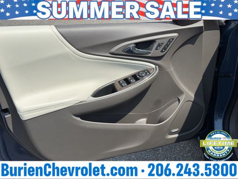 Used 2024 Chevrolet Malibu LT FWD image 9