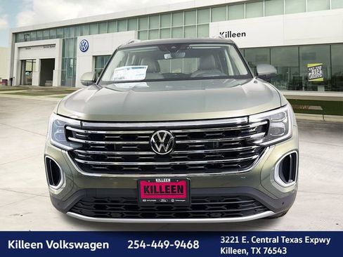 New 2026 Volkswagen Atlas SEL image 2