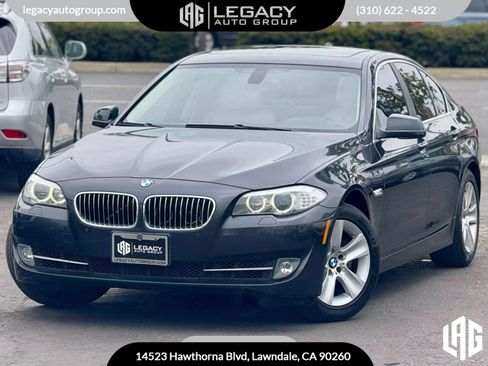 Used 2012 BMW 528i Sedan image 1
