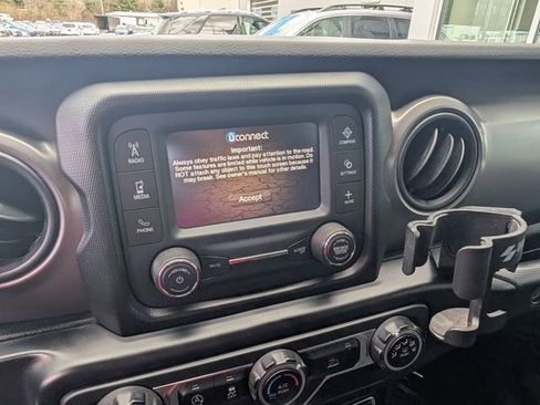Used 2021 Jeep Wrangler Unlimited Sport AWD/4WD image 20