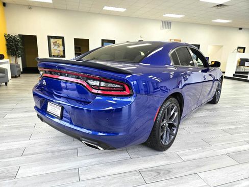Used 2021 Dodge Charger SXT w/ Blacktop Package image 7