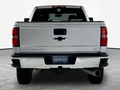 Used 2018 Chevrolet Silverado 3500 LT w/ LT Convenience Package image 5