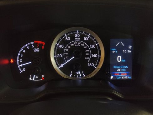 Used 2022 Toyota Corolla LE image 23