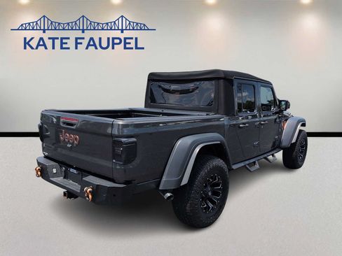 Used 2021 Jeep Gladiator Mojave w/ Trailer Tow Package AWD/4WD image 7