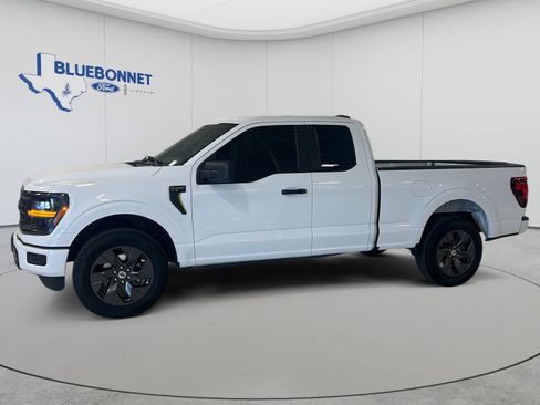 Used 2025 Ford F150 STX w/ Equipment Group 200A AWD/4WD image 8