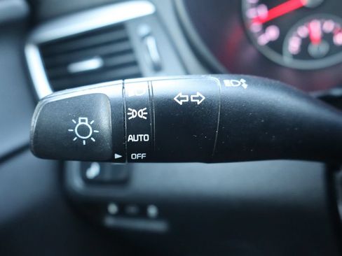 Used 2020 Kia Optima LX FWD image 29