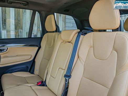 Used 2018 Volvo XC90 T6 Momentum w/ Convenience Package AWD/4WD image 26