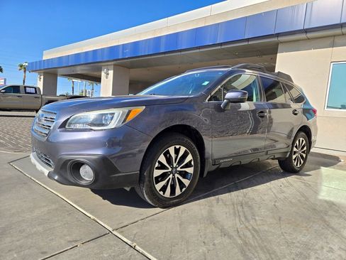 Used 2017 Subaru Outback 3.6R Limited AWD/4WD image 2