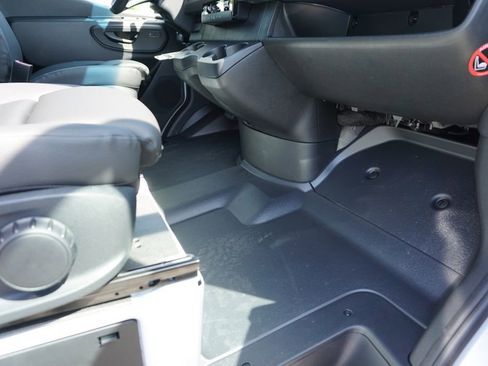 New 2025 Mercedes-Benz Sprinter 2500 image 55
