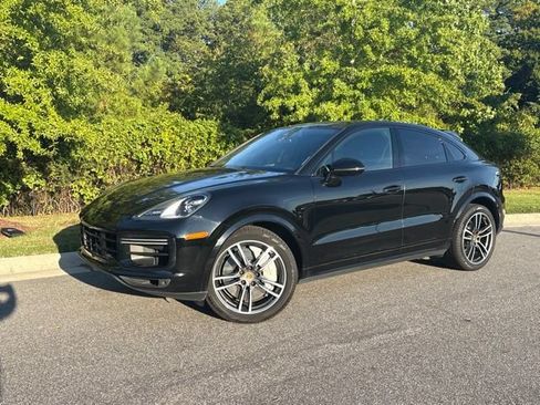 Used 2020 Porsche Cayenne Turbo AWD/4WD image 1