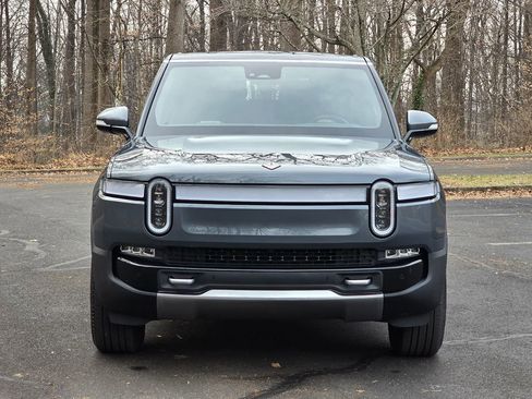 Used 2024 Rivian R1S Adventure image 9