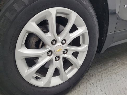 Used 2019 Chevrolet Equinox LS image 31