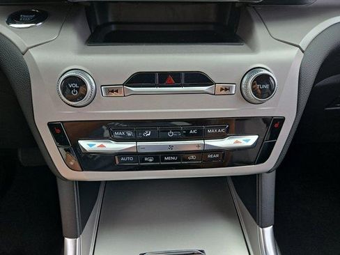 Certified 2023 Ford Explorer XLT w/ Equipment Group 202A AWD/4WD image 20