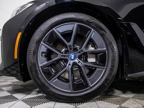 Used 2023 BMW i4 eDrive35 w/ Premium Package RWD image 36