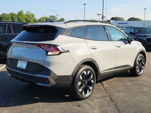 Used 2023 Kia Sportage X-Line w/ X-Line Premium Package AWD/4WD image 6