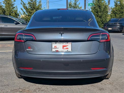 Used 2018 Tesla Model 3 Mid Range image 23
