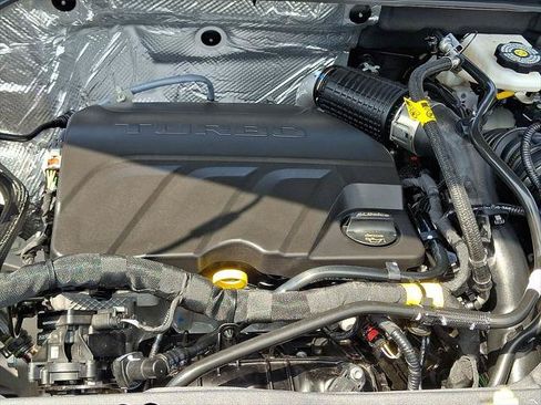 Used 2026 Chevrolet Trax RS w/ Sunroof Package FWD image 30