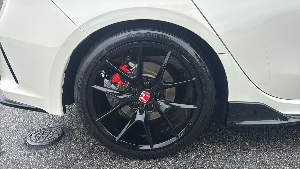 Certified 2023 Honda Civic Type R image 8