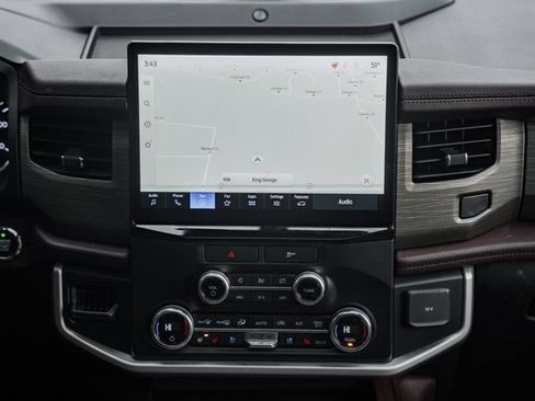 Used 2022 Ford Expedition Max Limited image 29