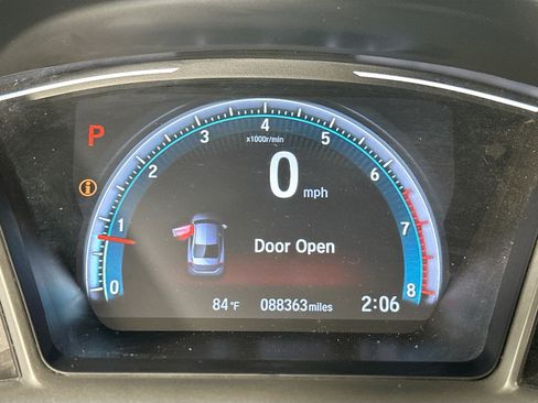 Used 2021 Honda Civic EX image 12