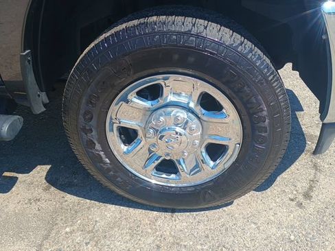 Used 2025 RAM 2500 Tradesman AWD/4WD image 10
