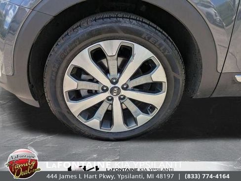 Used 2021 Kia Telluride EX w/ EX Premium Package AWD/4WD image 34