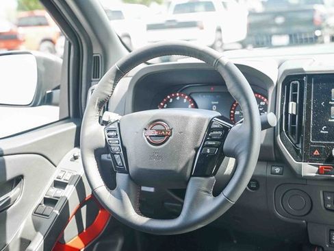 New 2026 Nissan Frontier Pro-X w/ Pro-X Convenience Package image 16