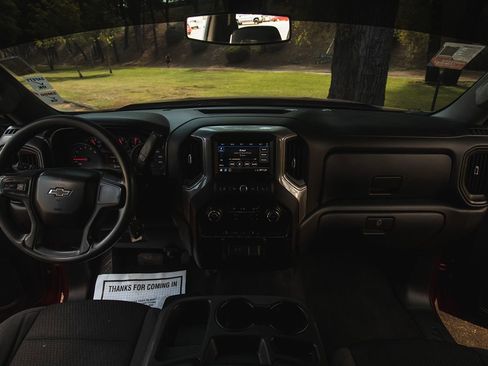 Used 2020 Chevrolet Silverado 1500 Custom Trail Boss w/ Custom Convenience Package image 22