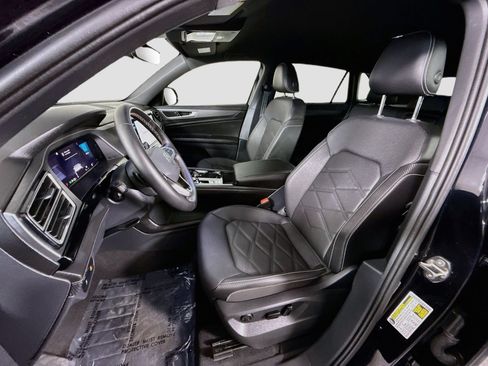 Used 2026 Volkswagen Atlas Cross Sport SE FWD image 22
