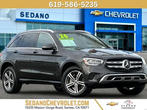 Used 2020 Mercedes-Benz GLC 300 4MATIC image 1