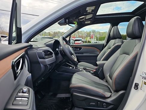 Used 2025 Subaru Forester Sport AWD/4WD image 15
