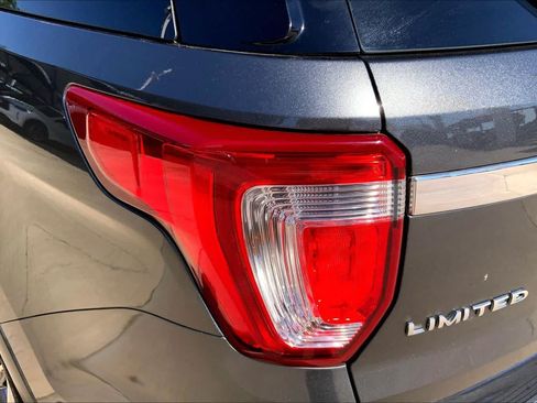 Used 2018 Ford Explorer Limited FWD image 24