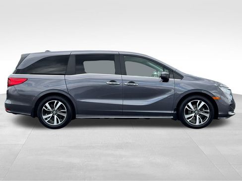 Used 2024 Honda Odyssey Touring image 8